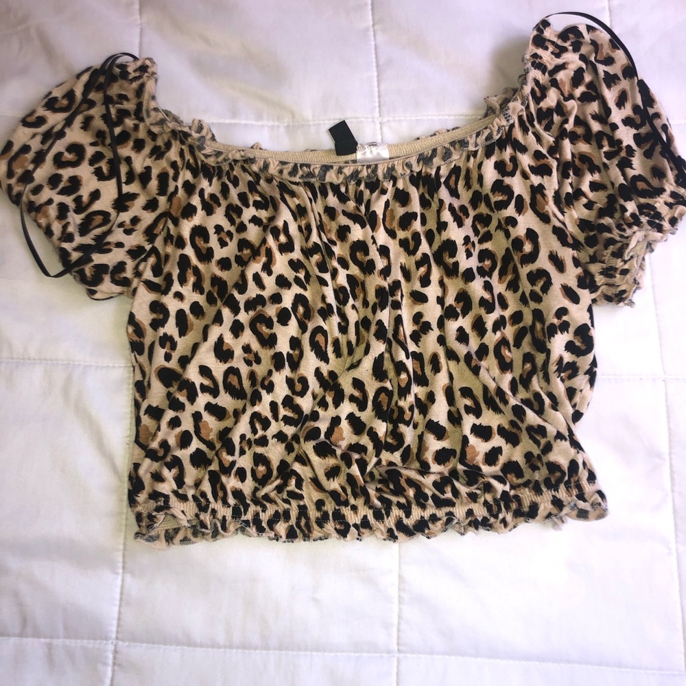 Cheetah print cropped top